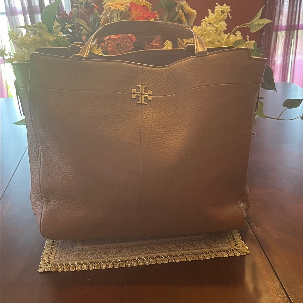 Tory Burch Chestnut Brown Pebbled Leather Tote with Gold Logo